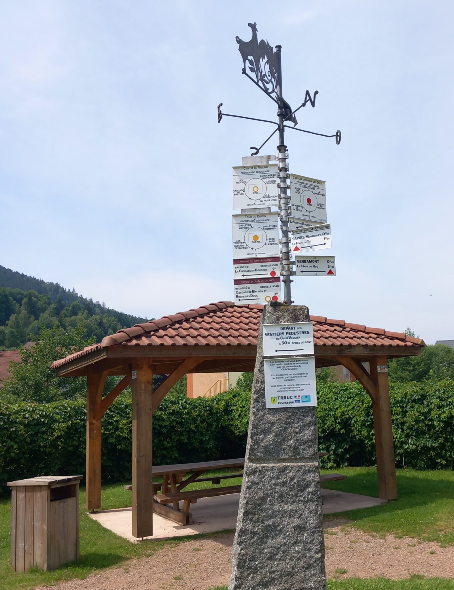 Monument aux morts à Rochesson