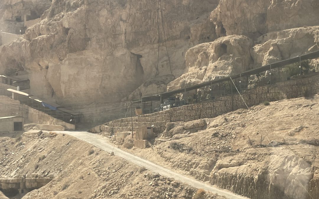 Du désert à la lumière