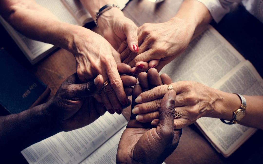 Garder les mains levées, croire quand tout semble vaciller